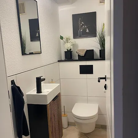 Modernes City-apartment Mit Parkplatz In