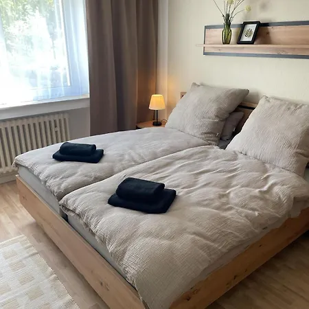Apartment Modernes City-apartment Mit Parkplatz In